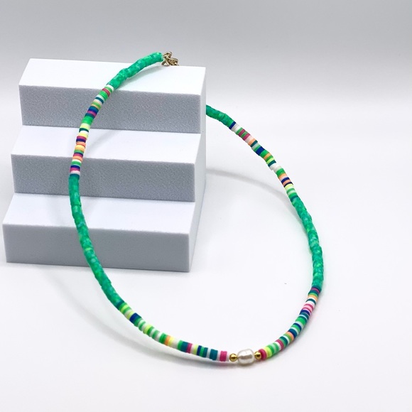 NEW….. Heishi Beaded with Genuine Freshwater Pearl Necklace - Picture 12 of 13